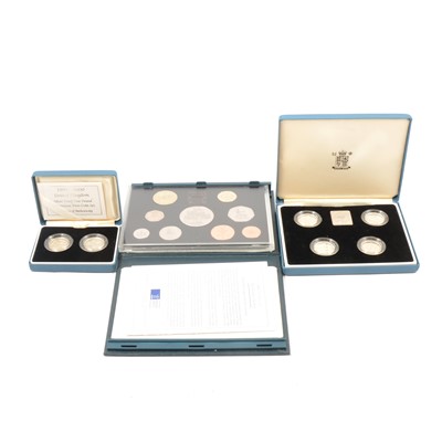 Lot 261 - A collection of silver proof and other commemorative coins.