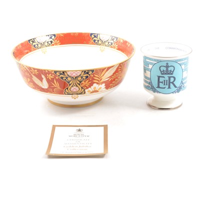 Lot 63 - Royal Worcester Golden Jubilee Collection limited edition rose bowl