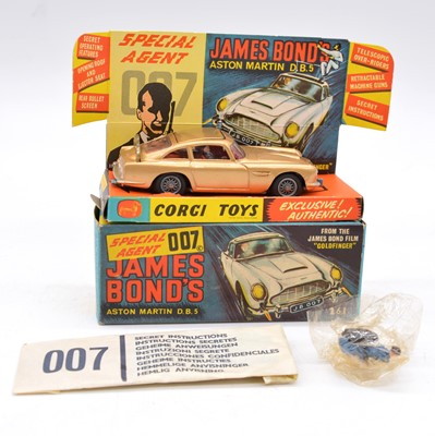 Lot 1087 - Corgi toys die-cast model, ref 261 007 James Bond's Aston Martin DB5, boxed.