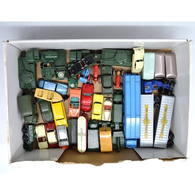 Lot 1112 - One tray of Matchbox Lesney die-cast loose models