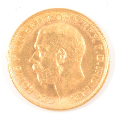 Lot 306 - George V, gold Sovereign coin, 1912.