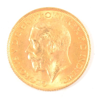 Lot 305 - George V, gold Sovereign coin, 1912.