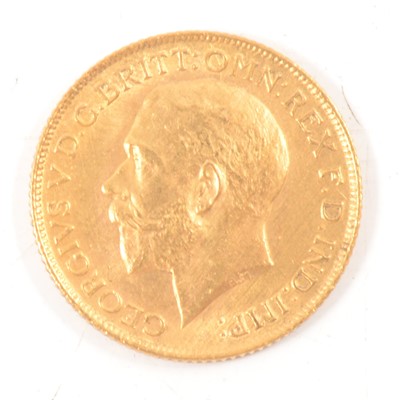 Lot 300 - George V, gold Sovereign coin, 1913.