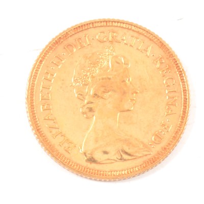 Lot 275 - Elizabeth II, gold Sovereign coin, 1981.