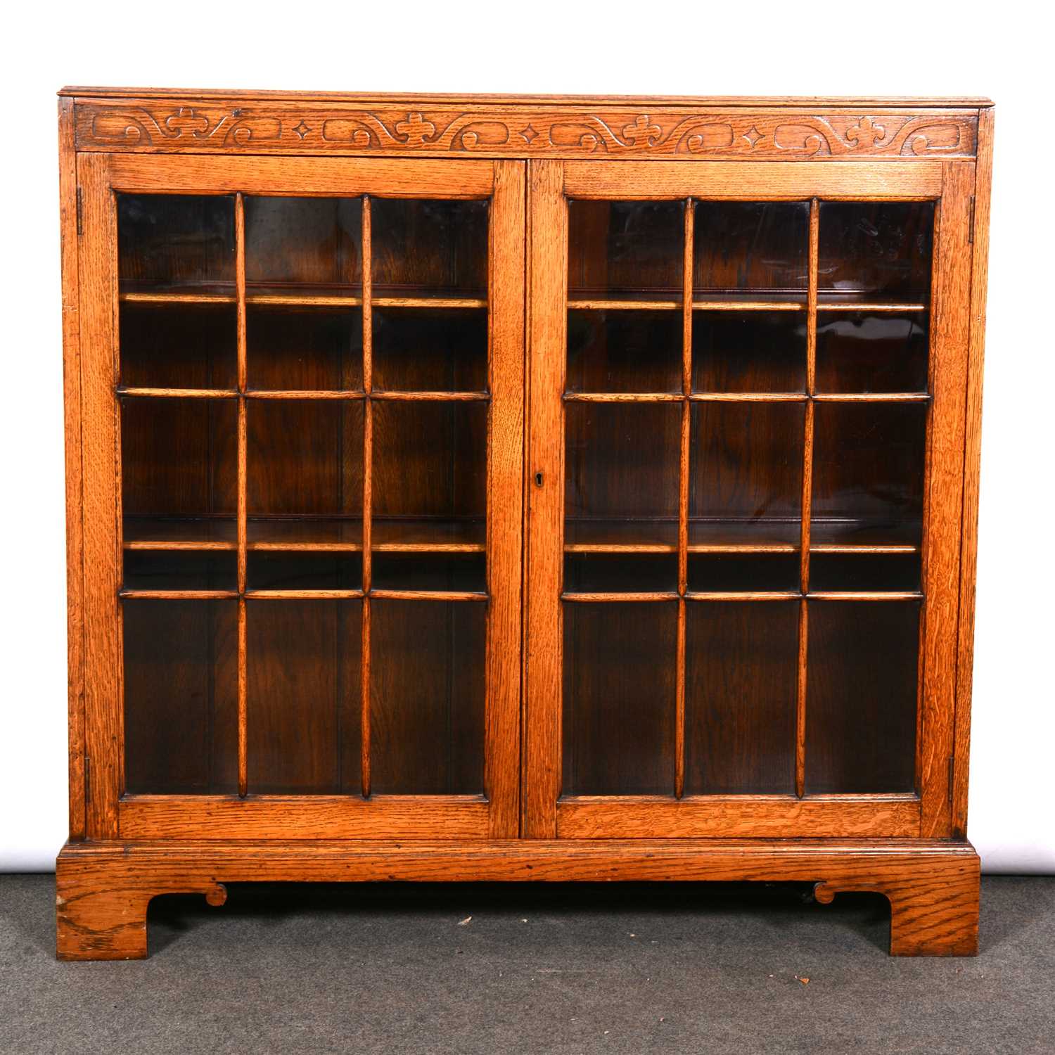 Lot 331 - Light oak bookcase