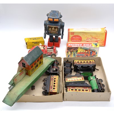 Lot 1031 - Collection of vintage toys; including battery operated robot etc