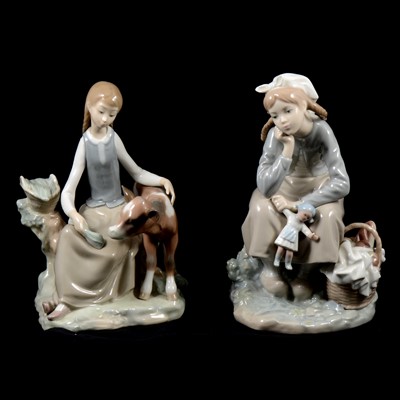 Lot 33 - Two Lladro figurines