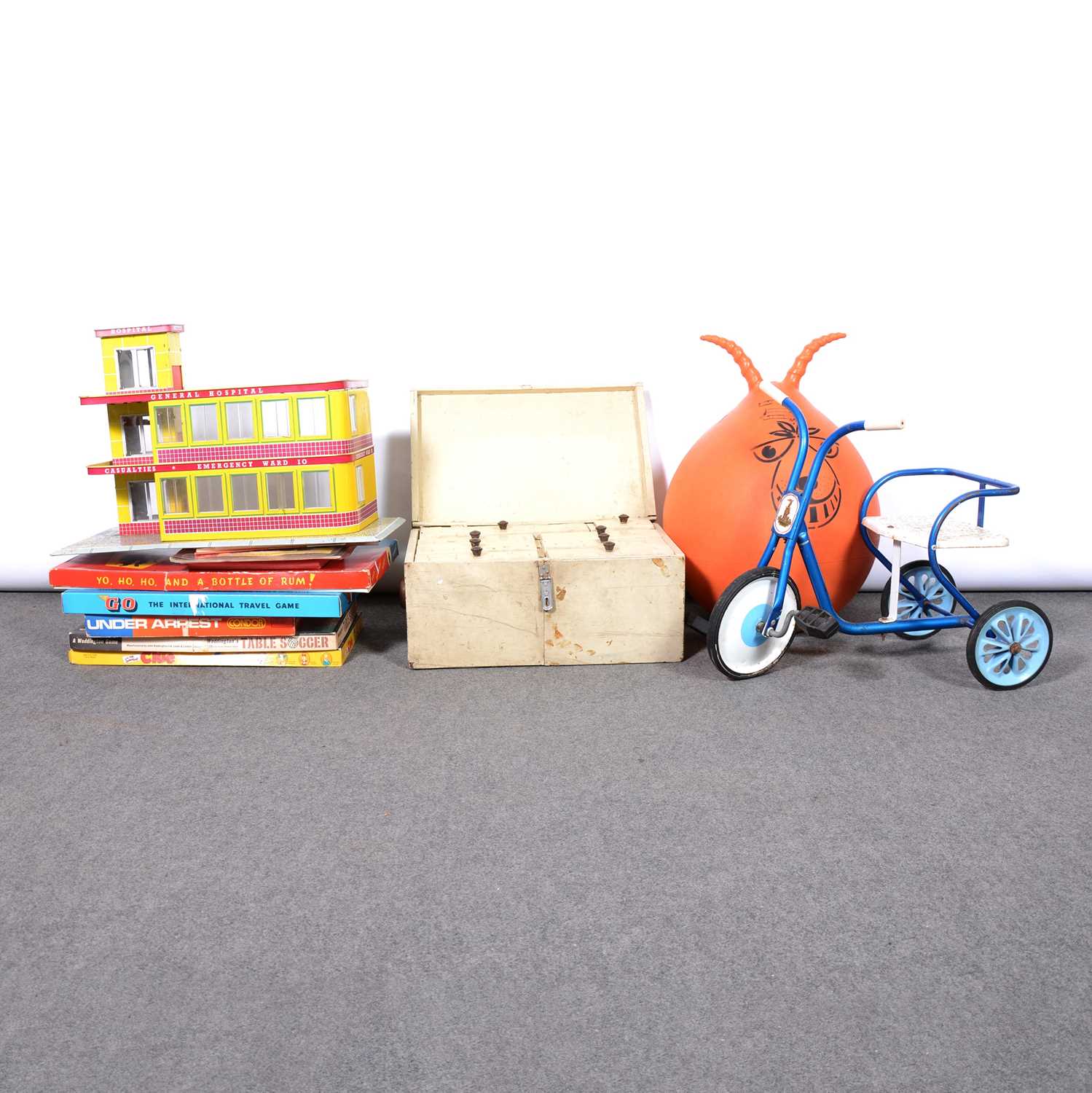 Lot 255 - Vintage toys and games, including Space Hopper, Meccano, Mettoy garage, Tricycle, and boardgames
