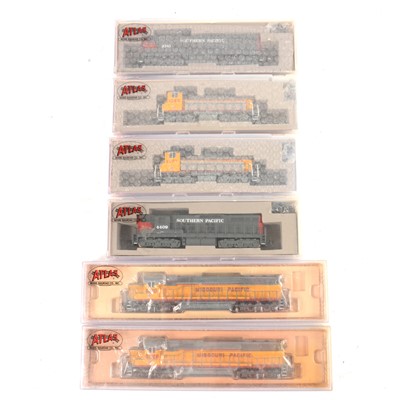 Lot 573 - Six Atlas N gauge locomotives including ref 49305 SD-50 'Missouri Pacific' 5025