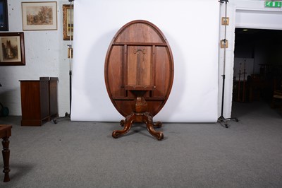 Lot 360 - Victorian burr walnut dining table