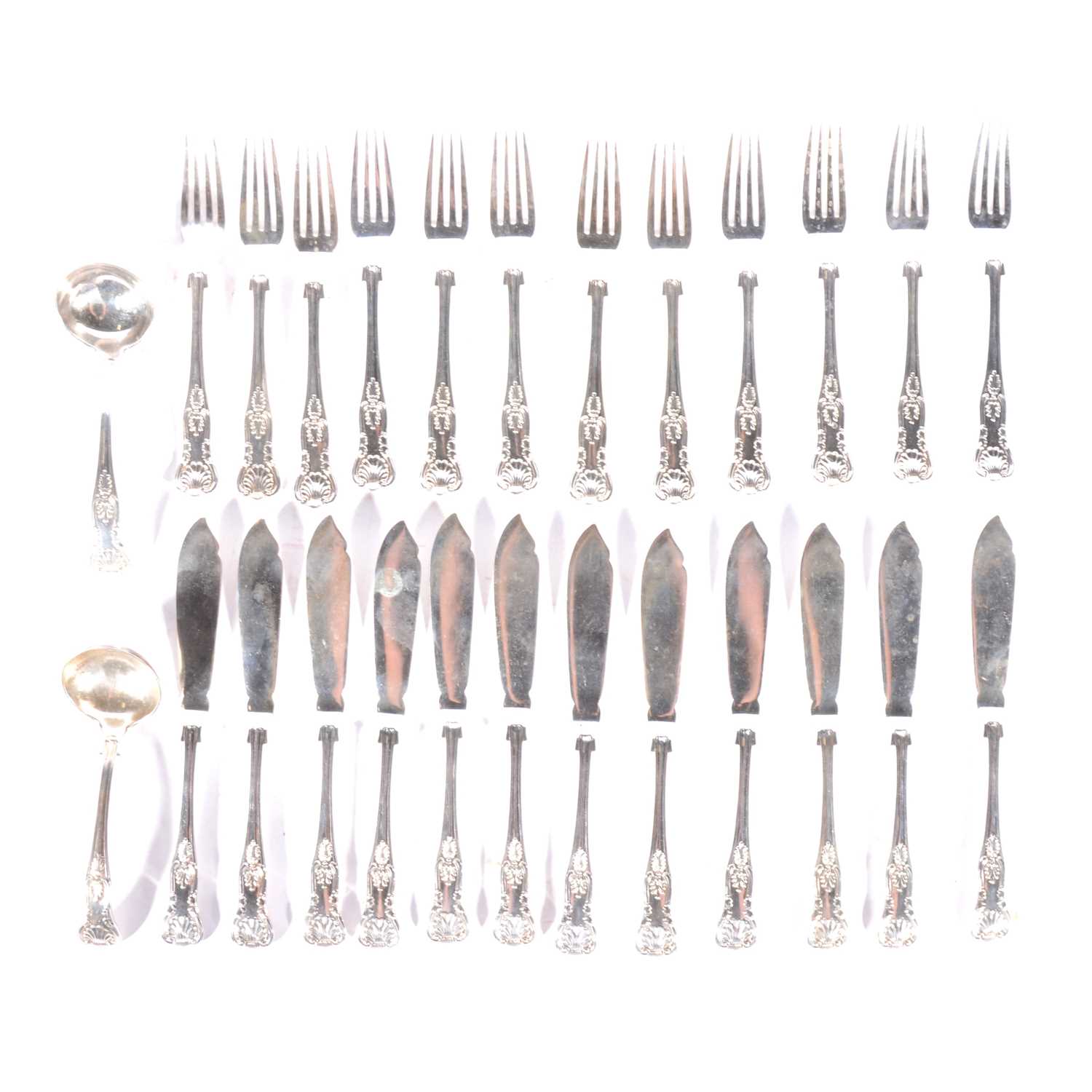 Lot 230 - Silver fish knives, forks and ladles