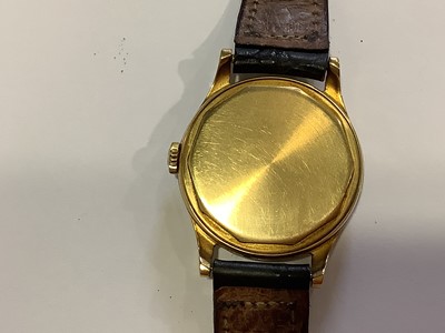 Lot 309 - Patek Philippe - a gentleman's yellow metal wristwatch.