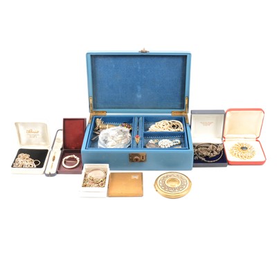 Lot 490 - A silver presentation medal, Birmingham 1904, and other silver, white metal and costume jewellery.