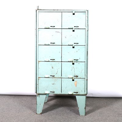 Lot 186 - Vintage industrial/factory pigeon hole locker