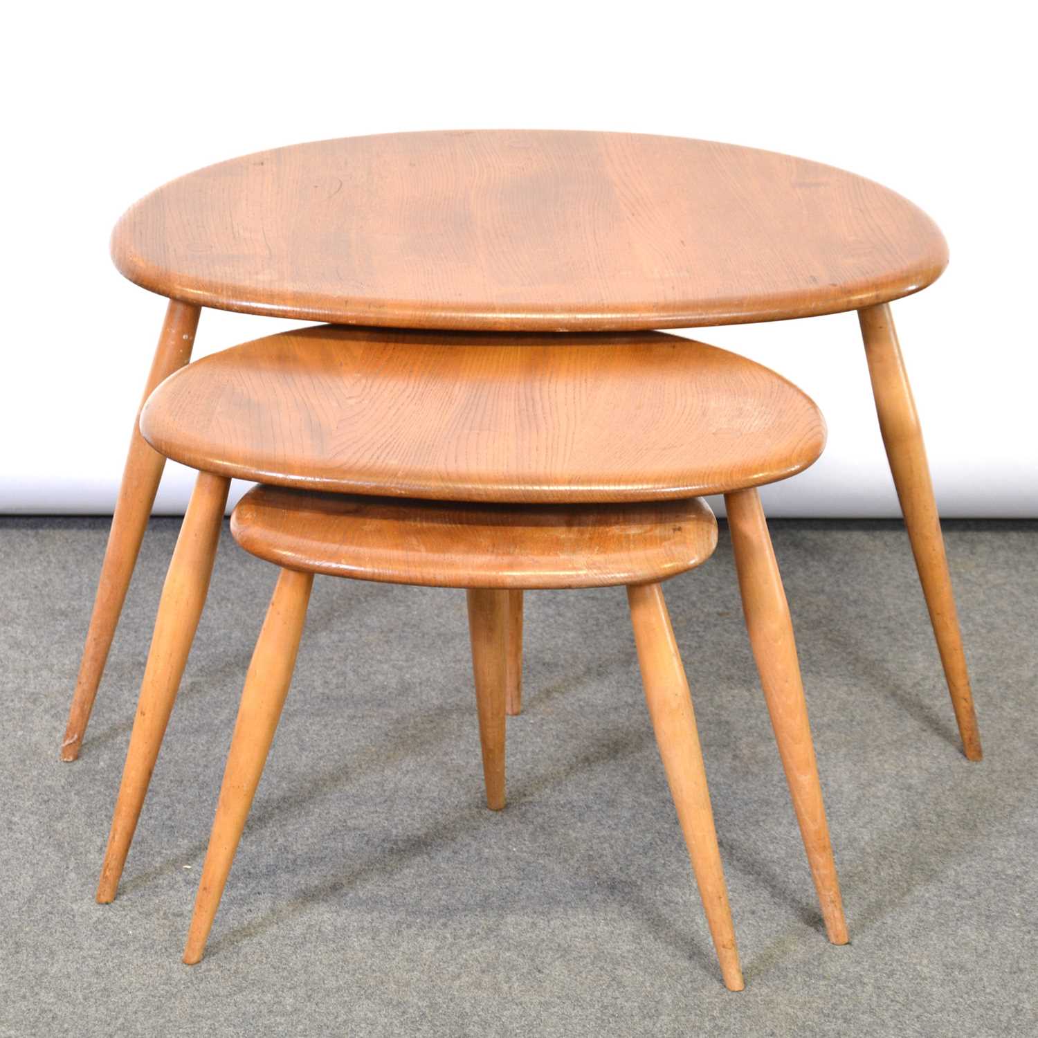 Lot 104 Nest of 'Pebble' tables by Ercol, model 354