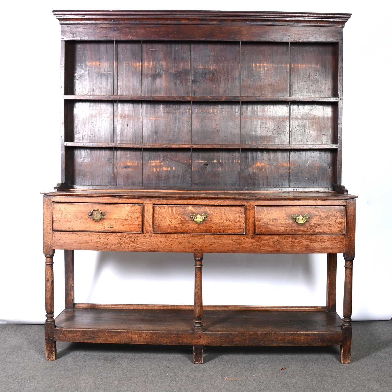 Lot 466 - A joined oak dresser, circa 1800