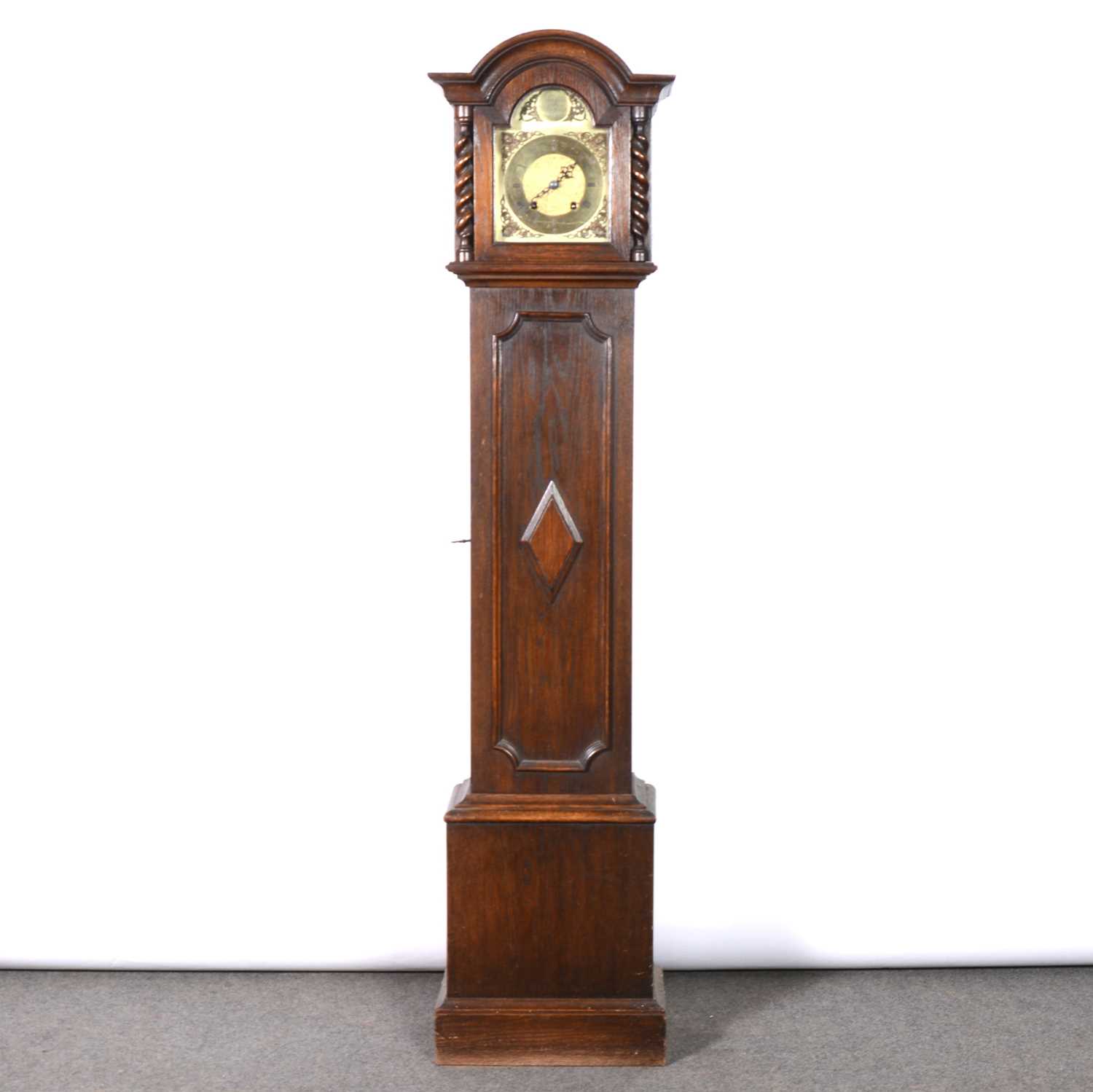 Lot 422 Oak grandmother clock, 20th Century,