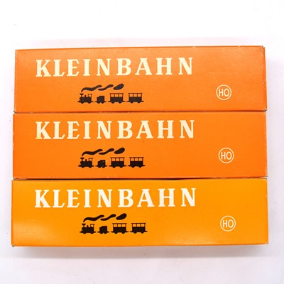 Lot 377 - Kleinbahn HO gauge model railway locomotive 7030 Schnellbahn and two coaches.