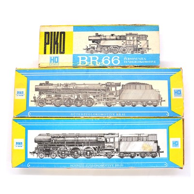 Lot 284 - Three Piko HO gauge model railway locomotives including Lok BR 66 etc