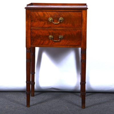 Lot 179 - Victorian mahogany nightstand