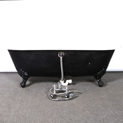 Lot 203 - Freestanding cast iron roll top bath