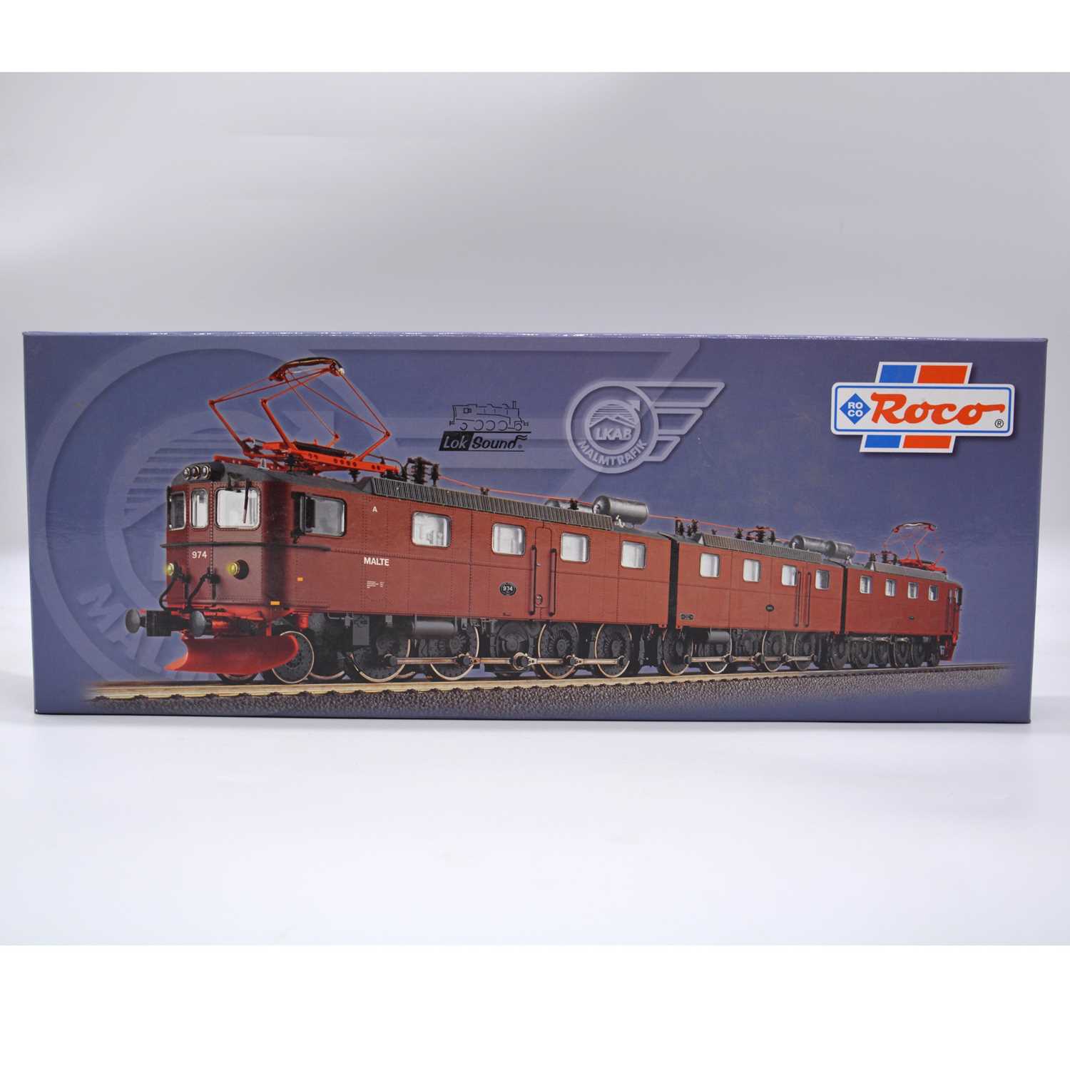 Lot 302 - Roco HO gauge model railway locomotive set, ref 63757 Malte no.975, Swedish Railway