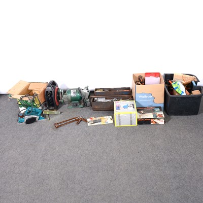 Lot 209 - Quantity of hand and electrical tools