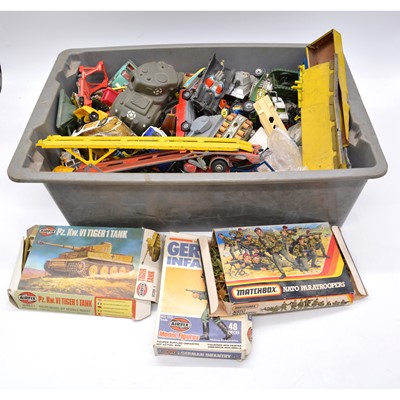 Lot 1110 - One tray of loose playworn die-cast models and a tray of Meccano