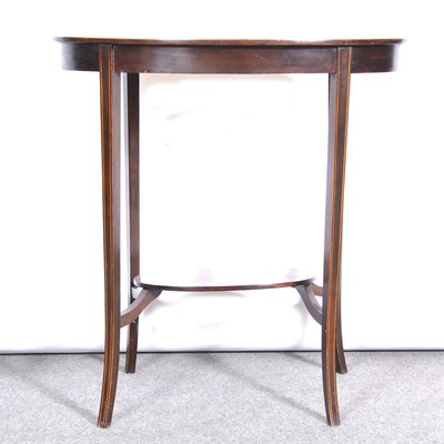 Lot 468 - Edwardian mahogany oval occasional table and a corner chair