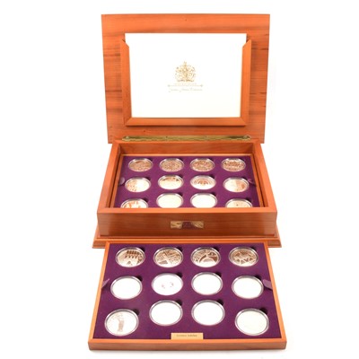 Lot 370 - A Royal Mint Queen Elizabeth II Golden Jubilee Silver Coin Collection.