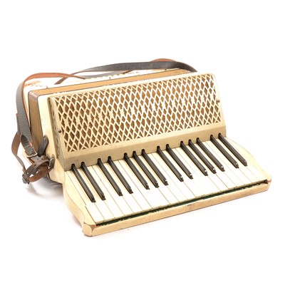 Lot 152 - Hohner 'Carmen' bass piano accordion, in case