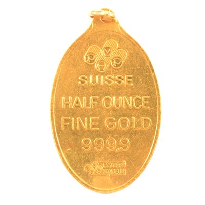 Lot 157 - A Suisse Half Ounce gold pendant, 999.9