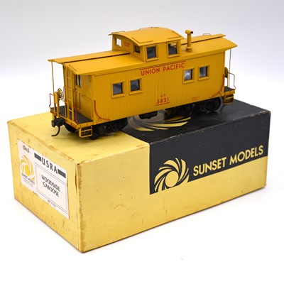 Lot 564 - Sunset Models On3 Union Pacific no.3821 Caboose, painted brass, boxed.