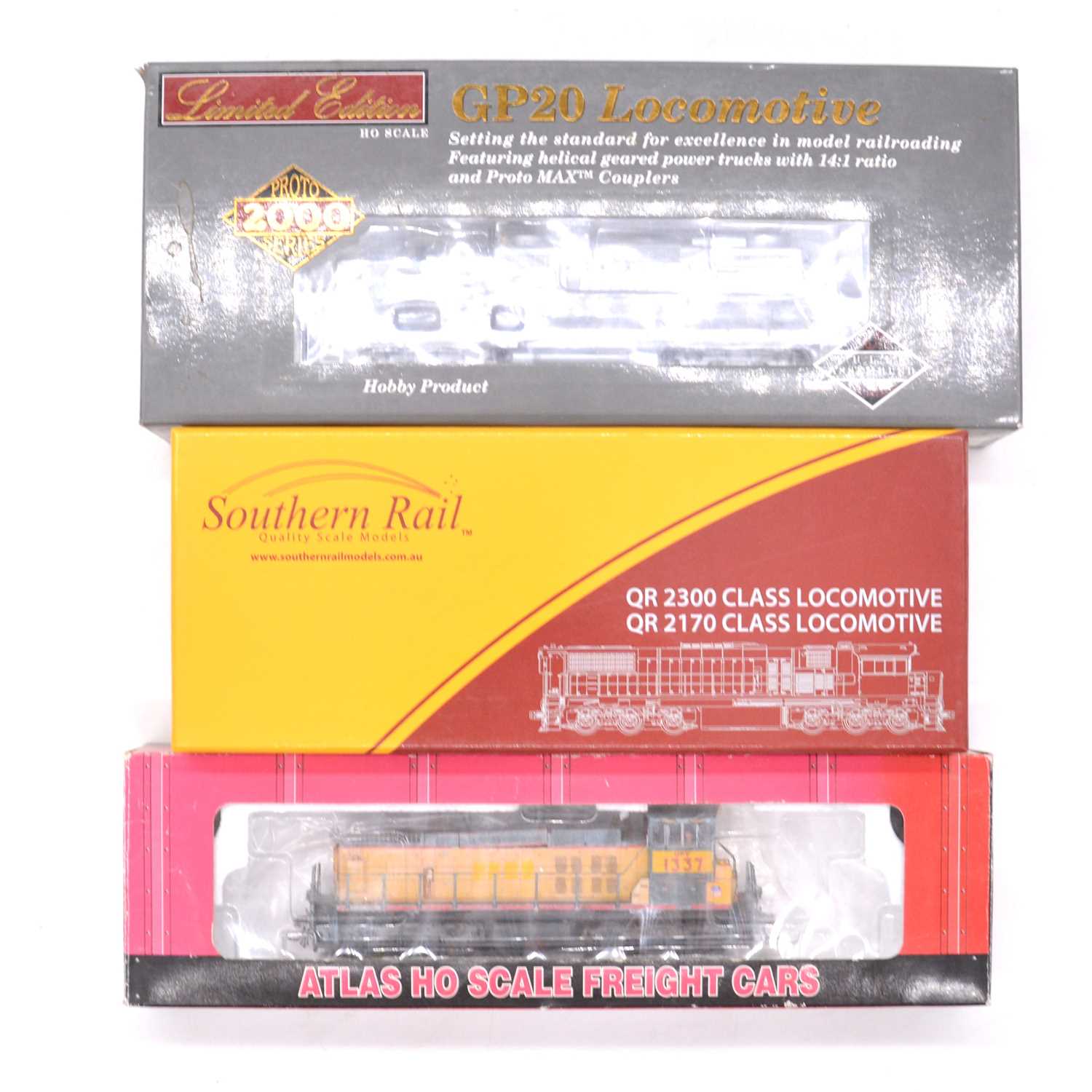 Lot 300 - Three HO gauge model railway locomotives including Southern Railway 23000 class Q236.2 etc