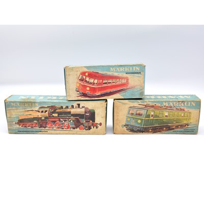 Lot 262 - Three Marklin HO gauge model railway locomotives  including 3016 Schienbus