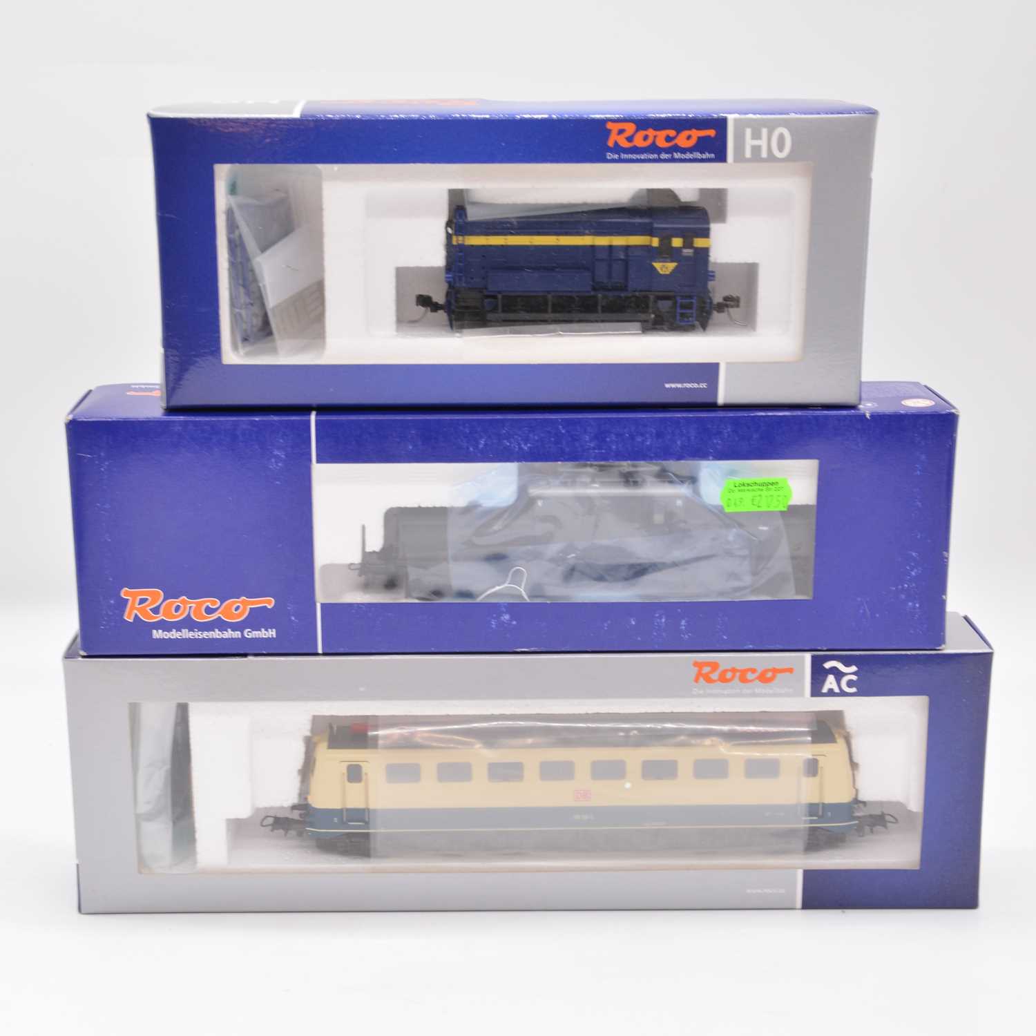 Lot 379 - Three Roco HO gauge model railway