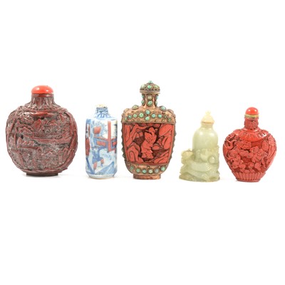 Lot 171 - A collection of Chinese snuff bottles