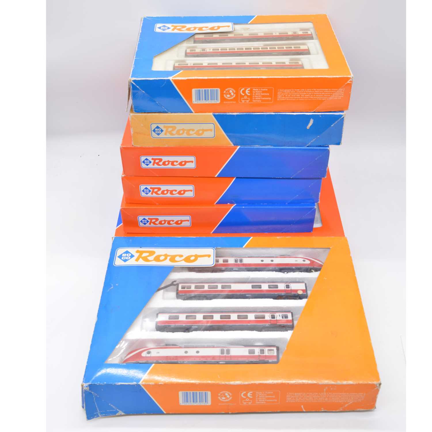 Lot 122 - Seven Roco HO gauge model railway locomotive