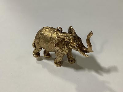 Lot 179 - A 9 carat yellow gold elephant charm.