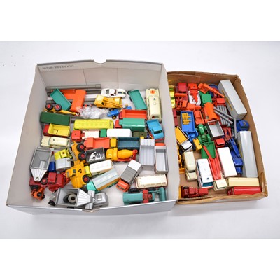 Lot 1119 - Two trays of Matchbox Lensey 1-75 and Major Pack series die-cast models.