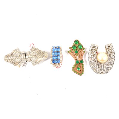 Lot 396 - Twenty-six Art Deco and later paste set brooches and dress clips.