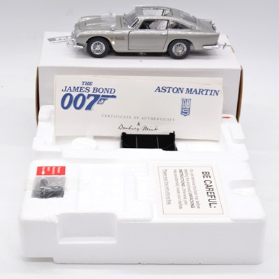 Lot 1202 - James Bond Danbury Mint model Aston Martin DB5, boxed