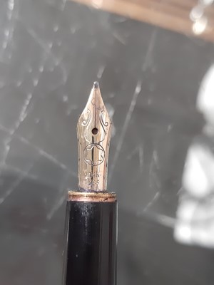 Lot 217 - Montblanc Noblesse Oblige fountain pen
