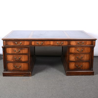 Lot 550 - Large mahogany kneehole desk