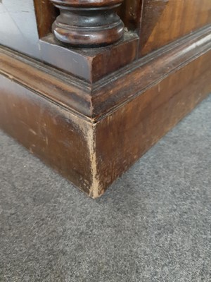 Lot 550 - Large mahogany kneehole desk