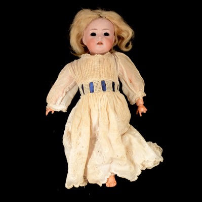 Lot 146 - Simon & Halbig for Kammer & Reinhardt bisque head doll
