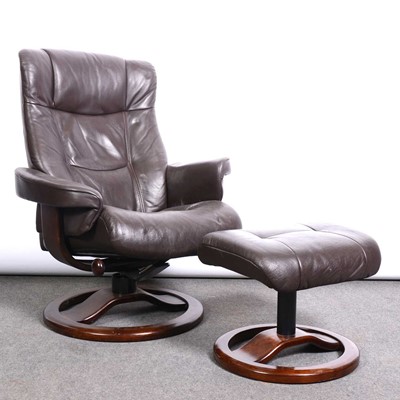 Lot 450 - Stressless easy chair and footstool