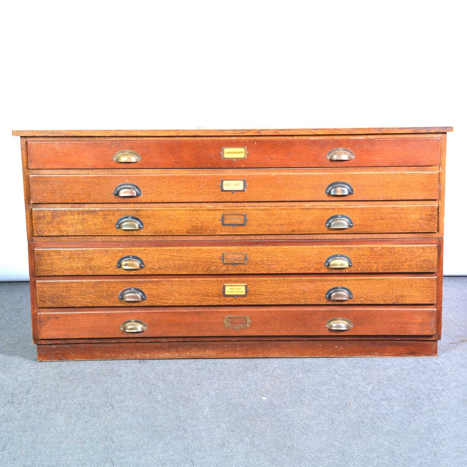 Lot 405 - Oak six drawer plan chest