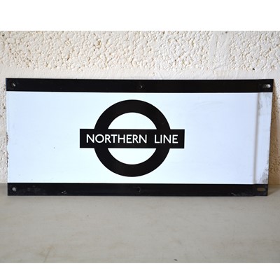 Lot 237 - Original London Underground station frieze enamel sign 'Northern Line'