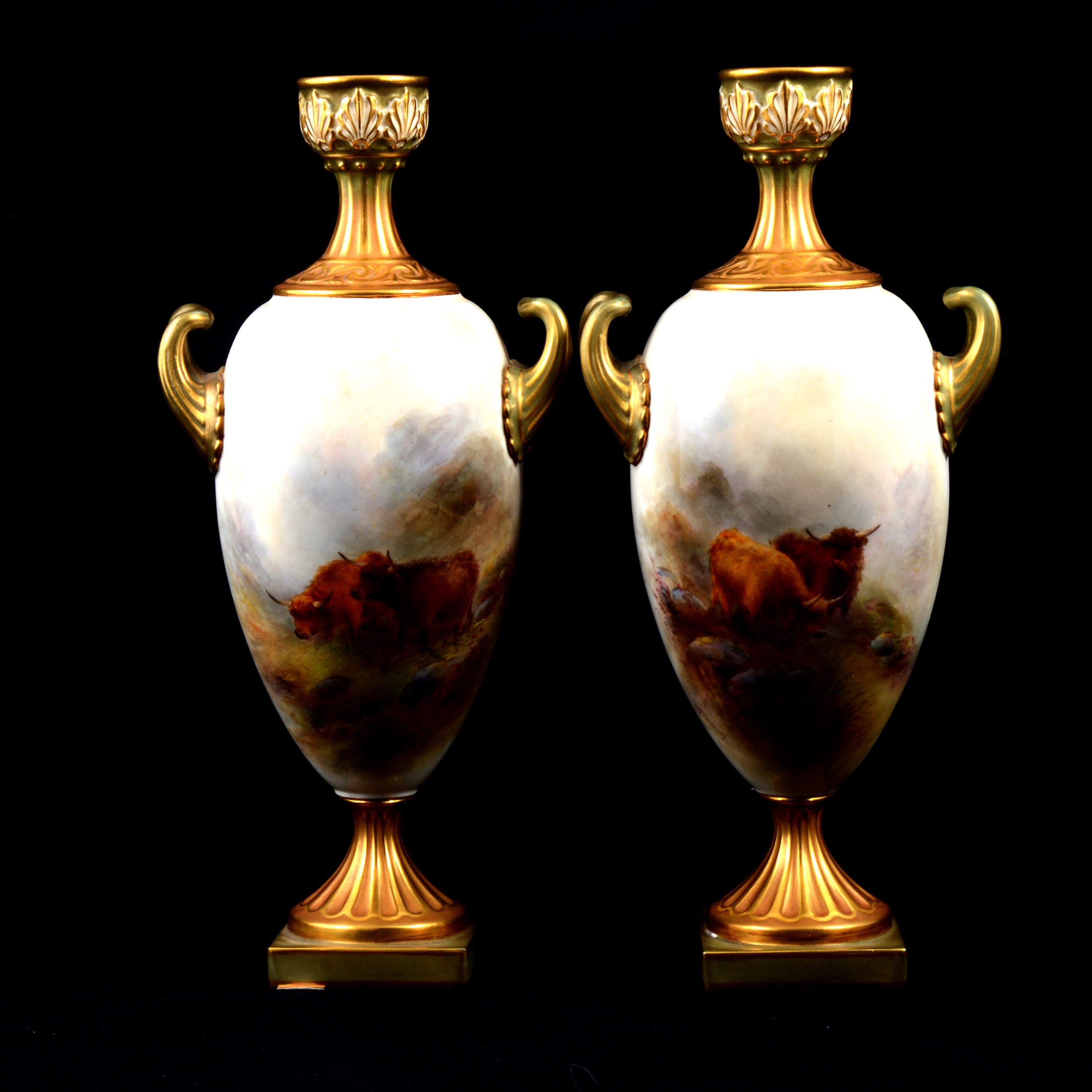 Lot 28 Pair Of Royal Worcester Vases Harry Stinton 3372